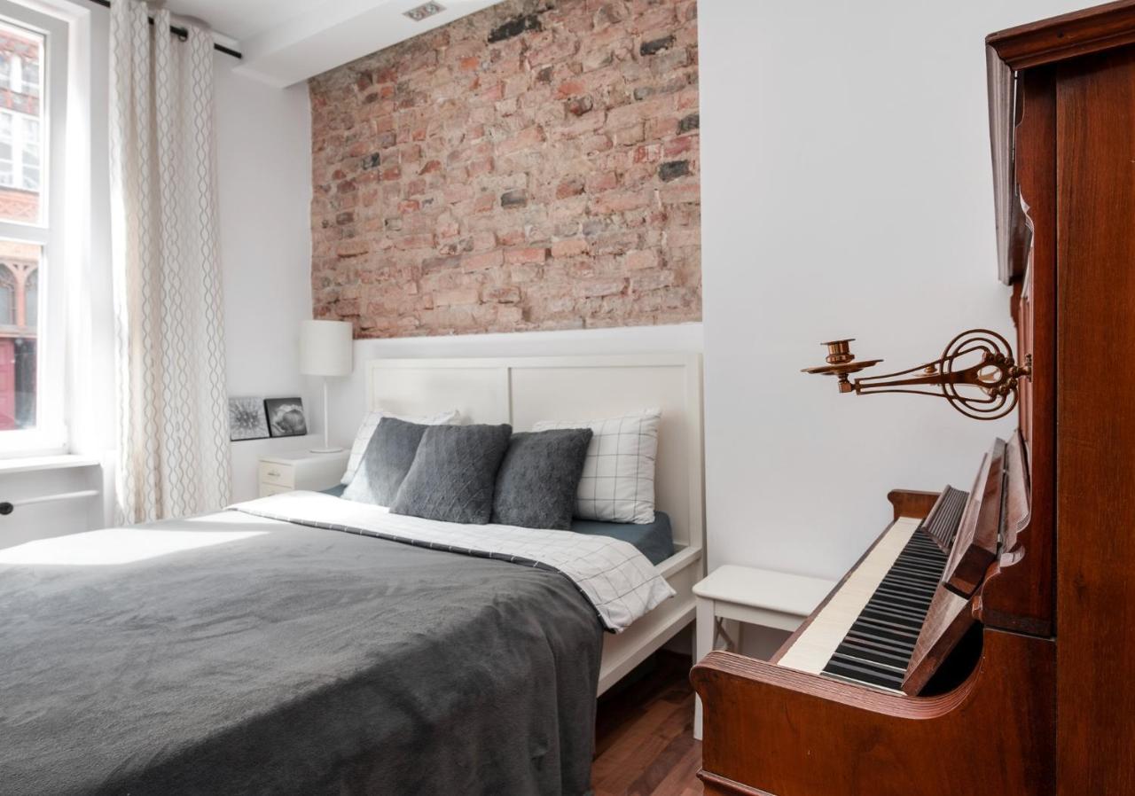 Piano Apartment W Sercu Starego Miasta Gdańsk Eksteriør billede